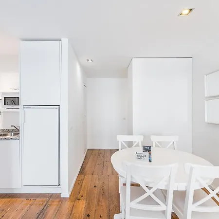 Apartment In Portugal- Ribeira Center - 4